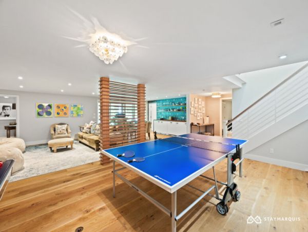 Hamptons Home 1020587