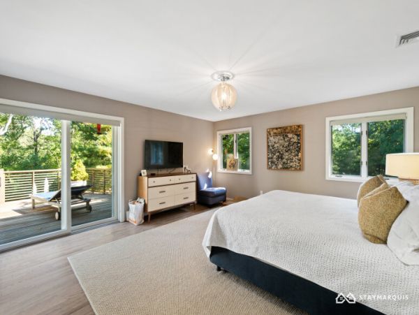Hamptons Home 1020587