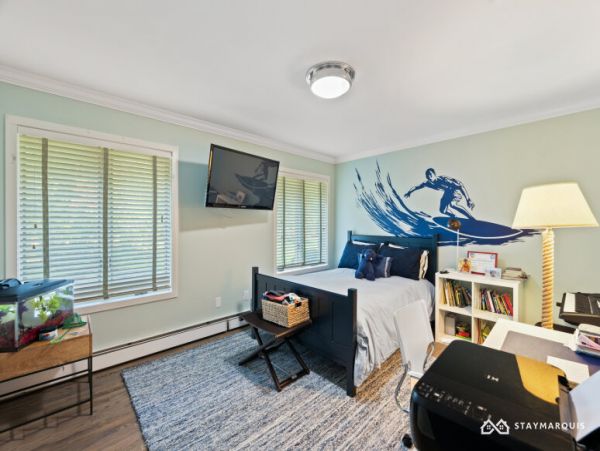 Hamptons Home 1020587