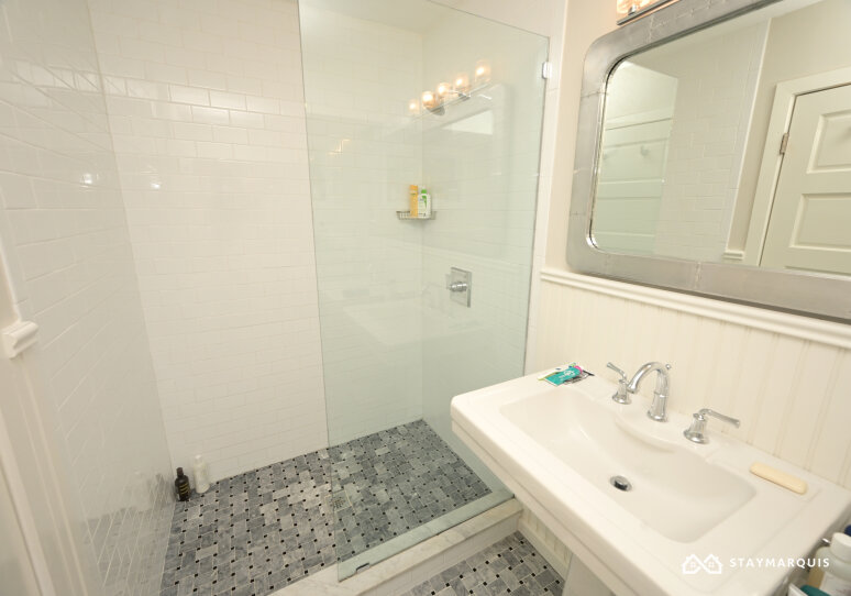 Hamptons Home 1020587