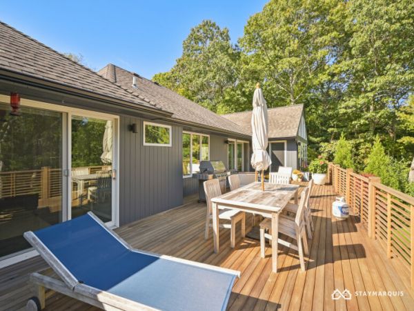 Hamptons Home 1020587