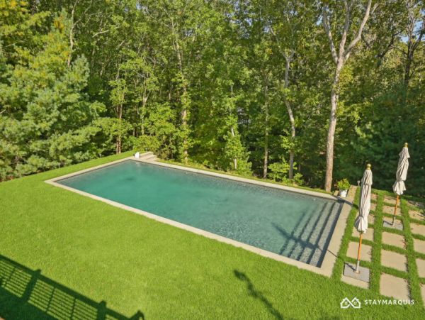 Hamptons Home 1020587