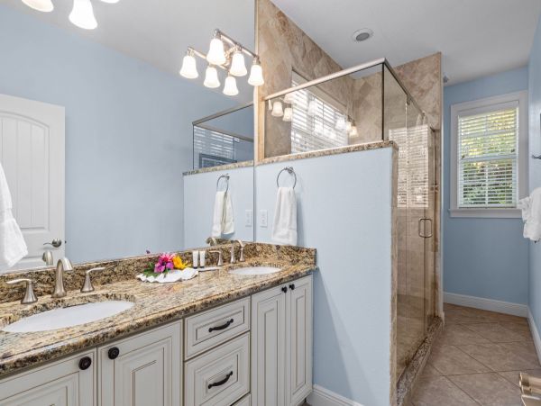 6-Bedroom Anna Maria Island Retreat with Private Pool Right by the Beach