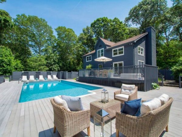 Hamptons Home 1020590