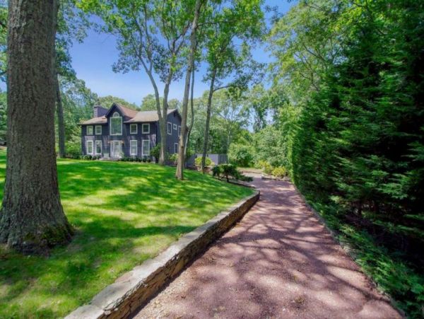 Hamptons Home 1020590