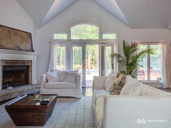 Hamptons Home 1020591