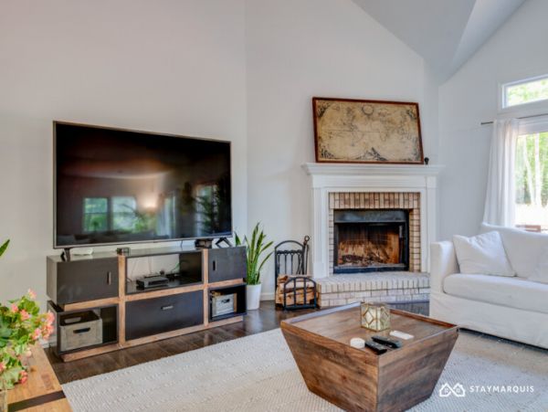 Hamptons Home 1020591