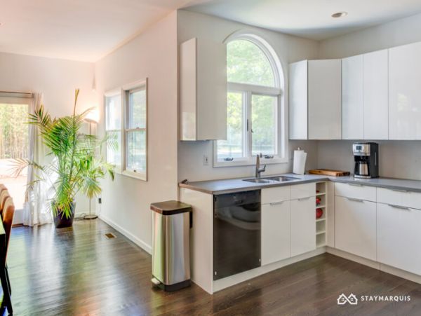 Hamptons Home 1020591
