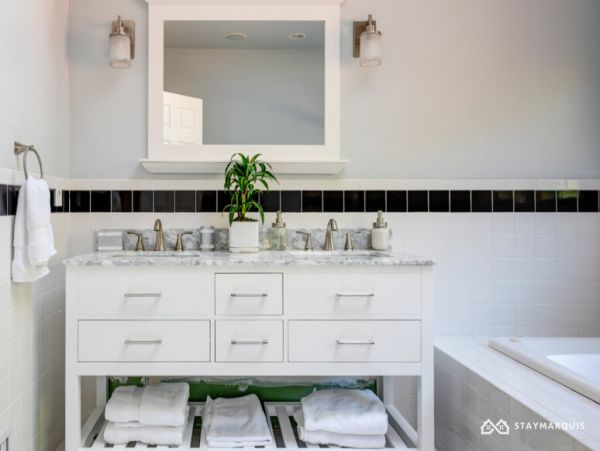 Hamptons Home 1020591