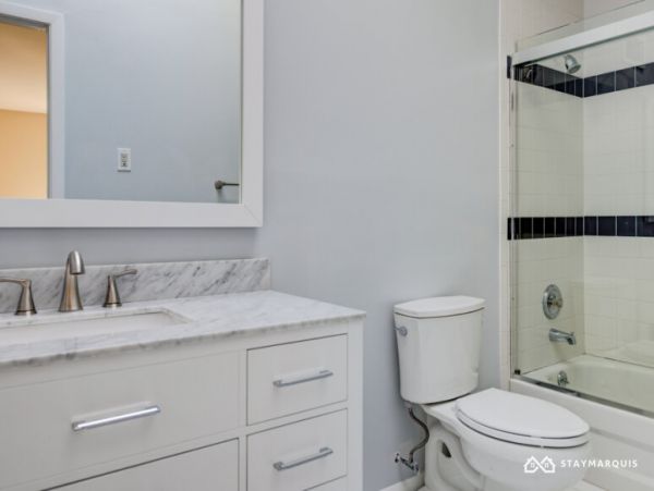 Hamptons Home 1020591