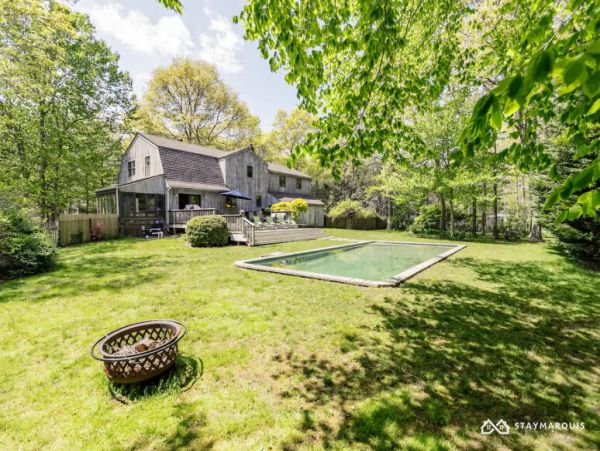 Hamptons Home 1020594