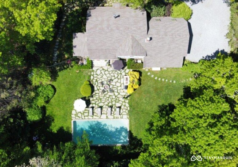 Hamptons Home 1020594