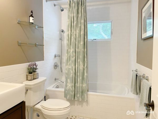 Hamptons Home 1020597