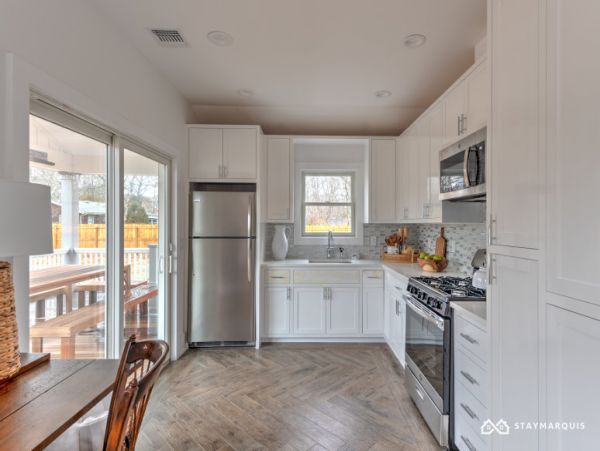 Hamptons Home 1020599