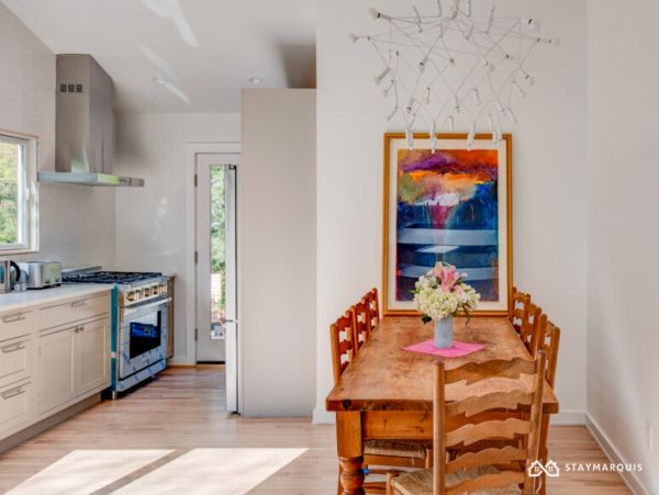 Hamptons Home 1020601