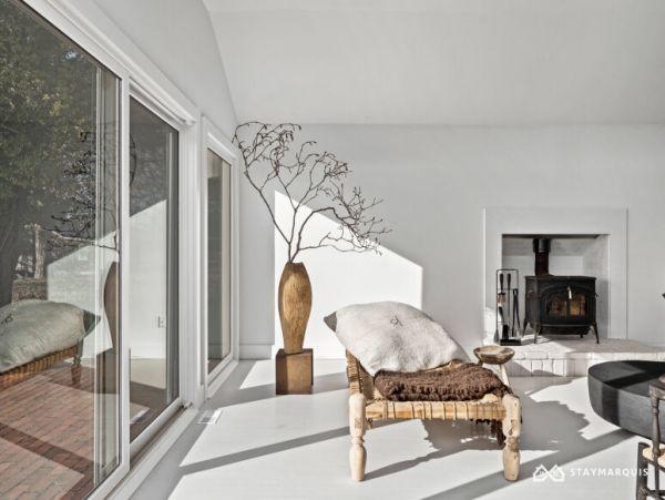 Hamptons Home 1020602