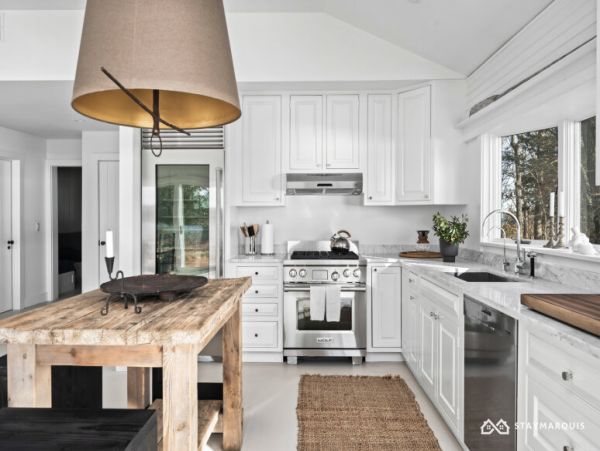 Hamptons Home 1020602
