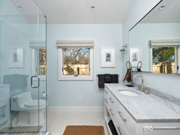 Hamptons Home 1020602