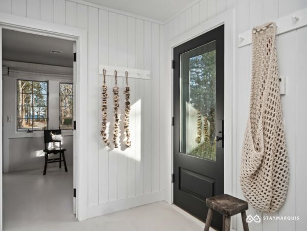 Hamptons Home 1020602