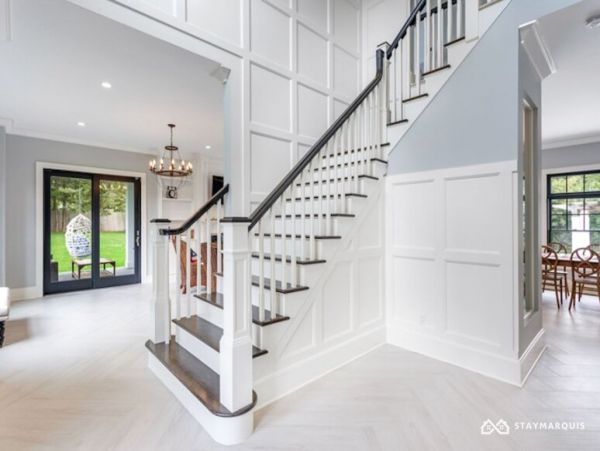 Hamptons Home 1020606