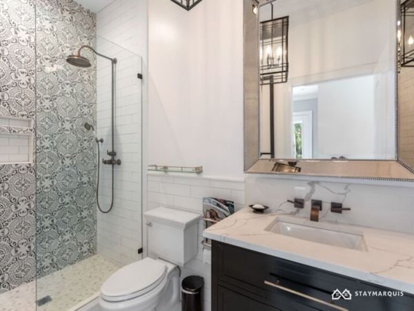 Hamptons Home 1020606