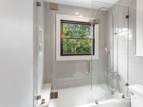 Hamptons Home 1020606
