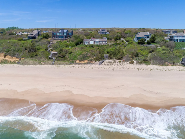 Hamptons Home 1020607