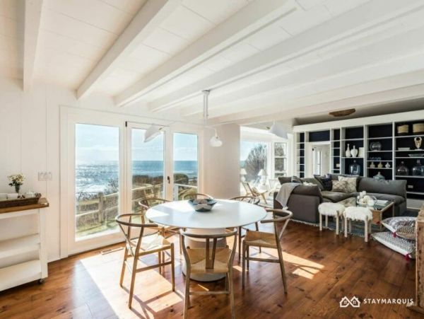 Hamptons Home 1020607