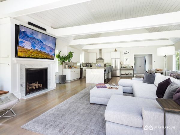 Hamptons Home 1020609