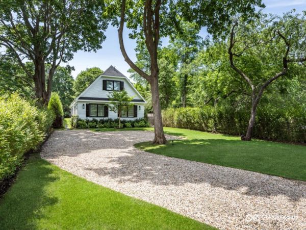 Hamptons Home 1020609