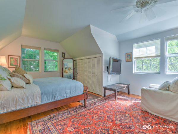 Hamptons Home 1020611