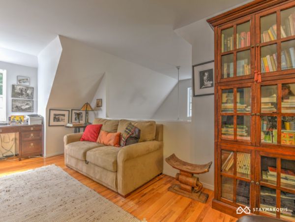 Hamptons Home 1020611