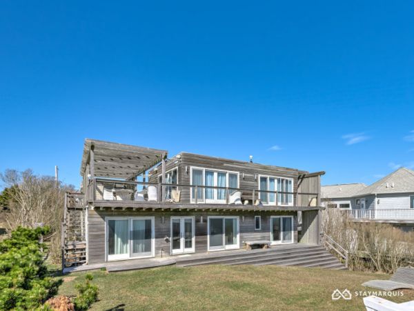 Hamptons Home 1020613