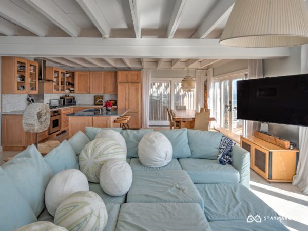 Hamptons Home 1020613