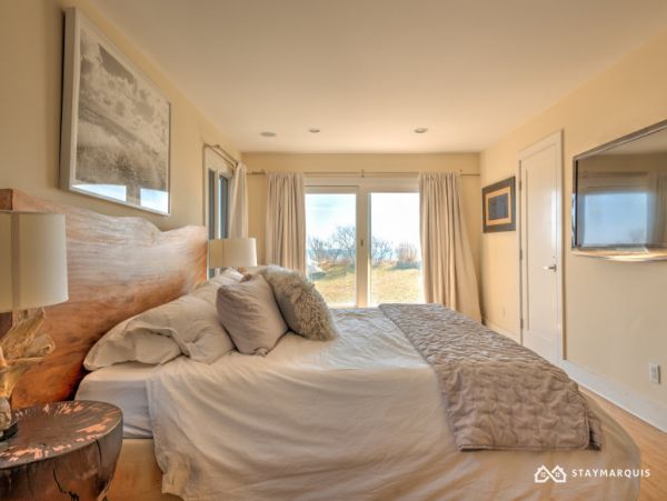 Hamptons Home 1020613