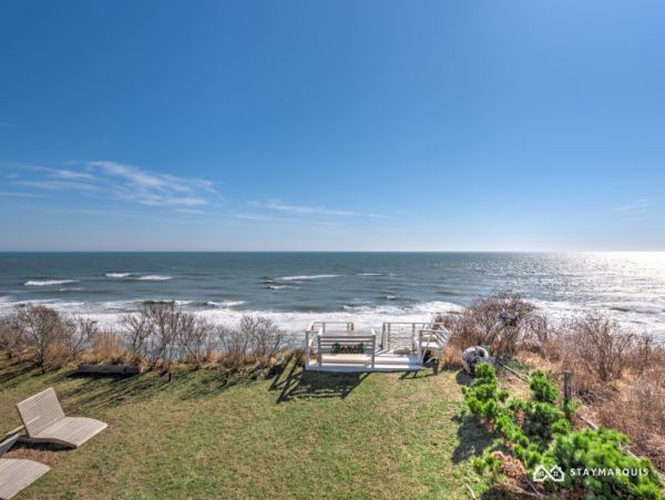Hamptons Home 1020613