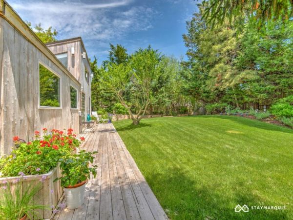 Hamptons Home 1020614