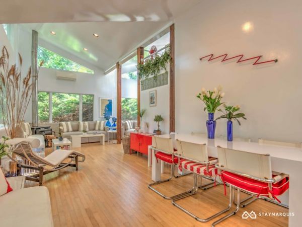 Hamptons Home 1020614