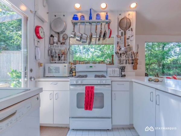 Hamptons Home 1020614