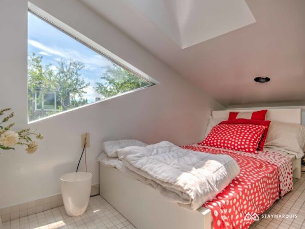 Hamptons Home 1020614