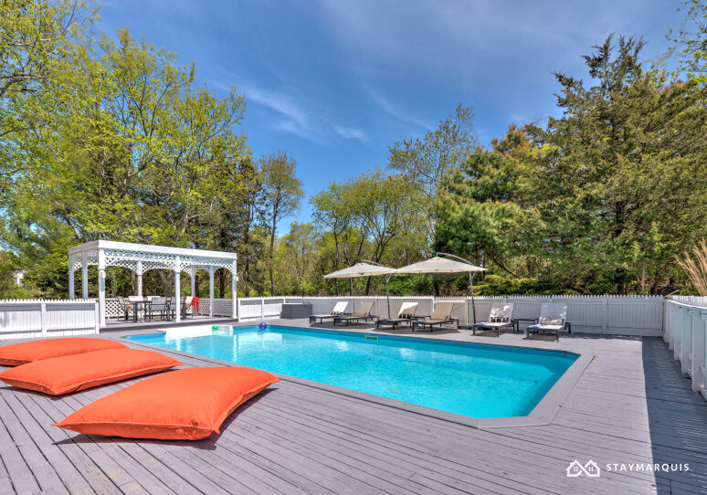 Hamptons Home 1020616