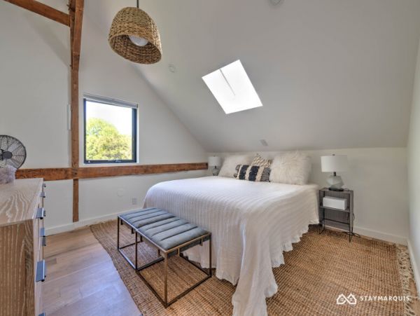 Hamptons Home 1020616