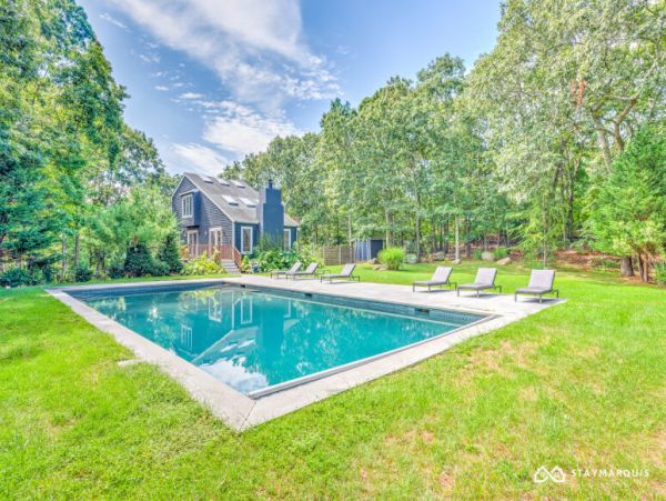 Hamptons Home 1020619