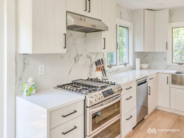 Hamptons Home 1020619