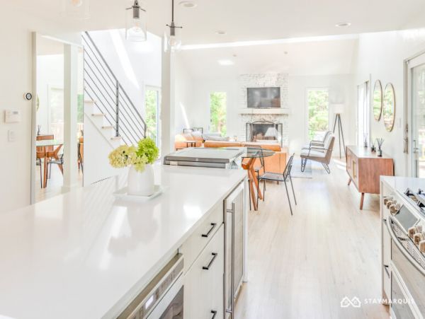 Hamptons Home 1020619