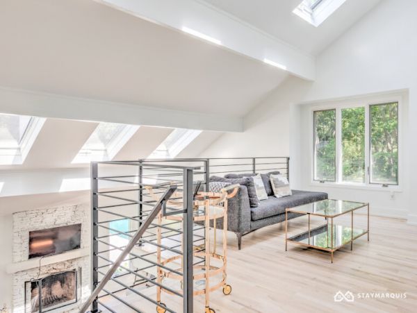 Hamptons Home 1020619