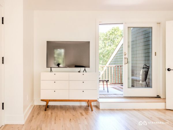 Hamptons Home 1020619