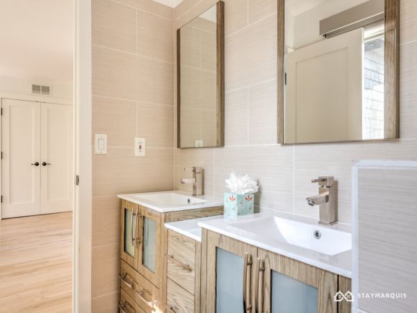 Hamptons Home 1020619