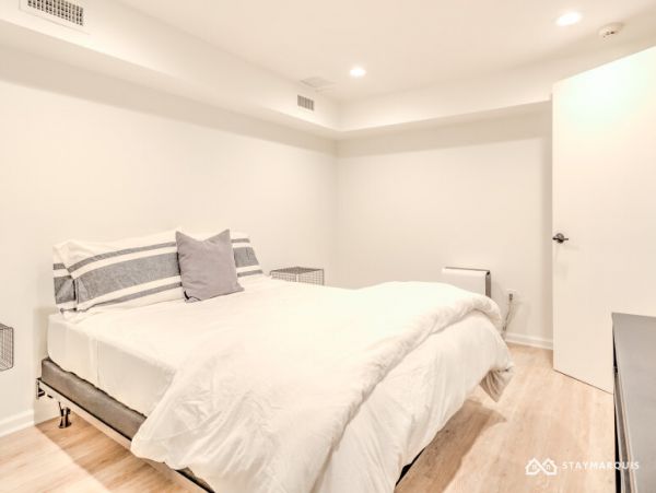 Hamptons Home 1020619