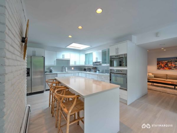 Hamptons Home 1020621